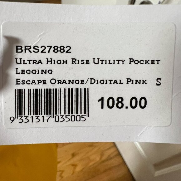 All Access x Bandier Ultra High Rise Utility Pocket Legging (size small) - Picture 7 of 8